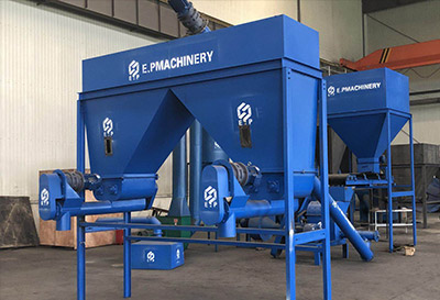 Biomass briquette machine